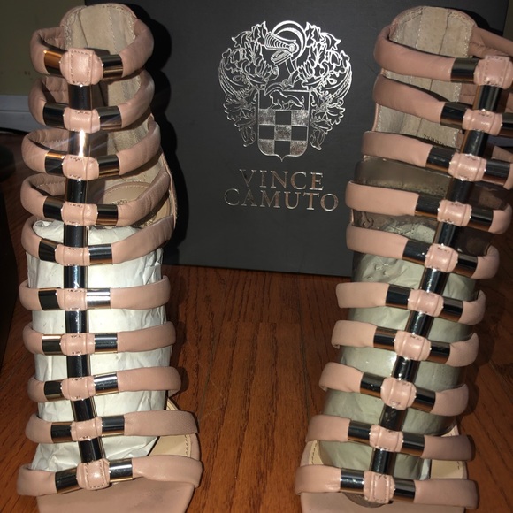 Vince Camuto Troy Gladiator Bootie Sandal - Picture 6 of 8